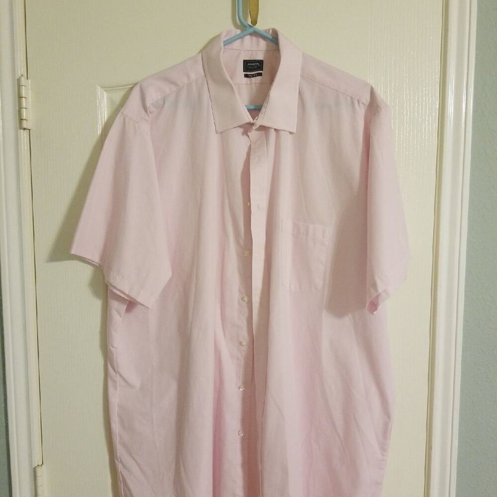 mens short sleeved button up shirt